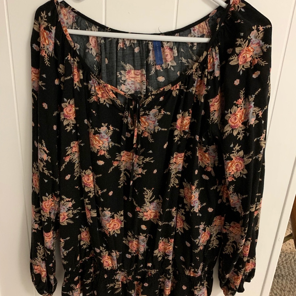Long sleeve dress shirt black with flowers